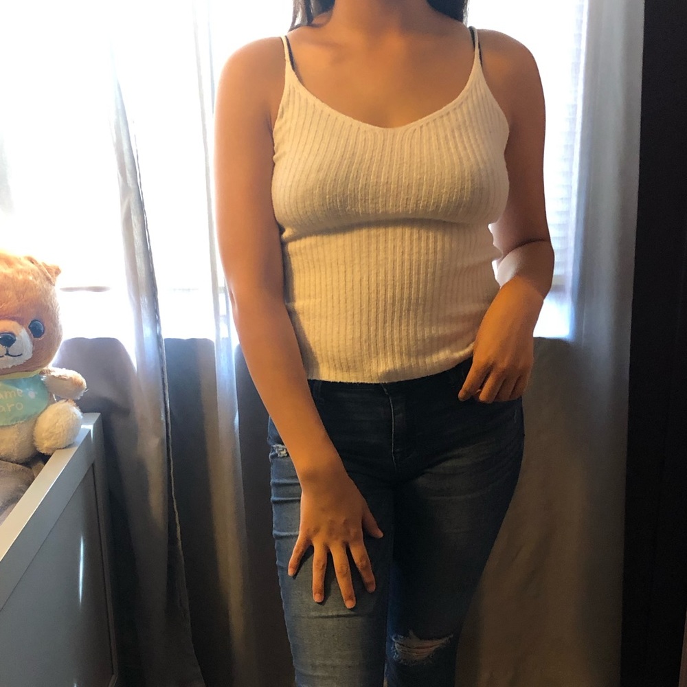 cute tank top!